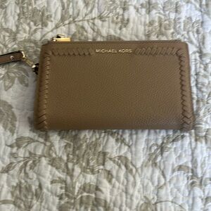 Micheal kors complete wallet and phone